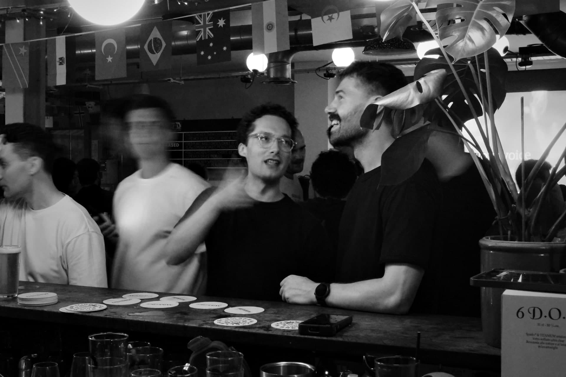 Bar